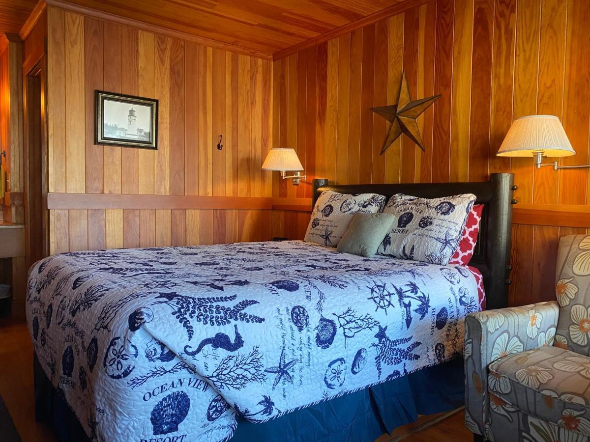 Whistling Winds Motel Lincoln City Buitenkant foto