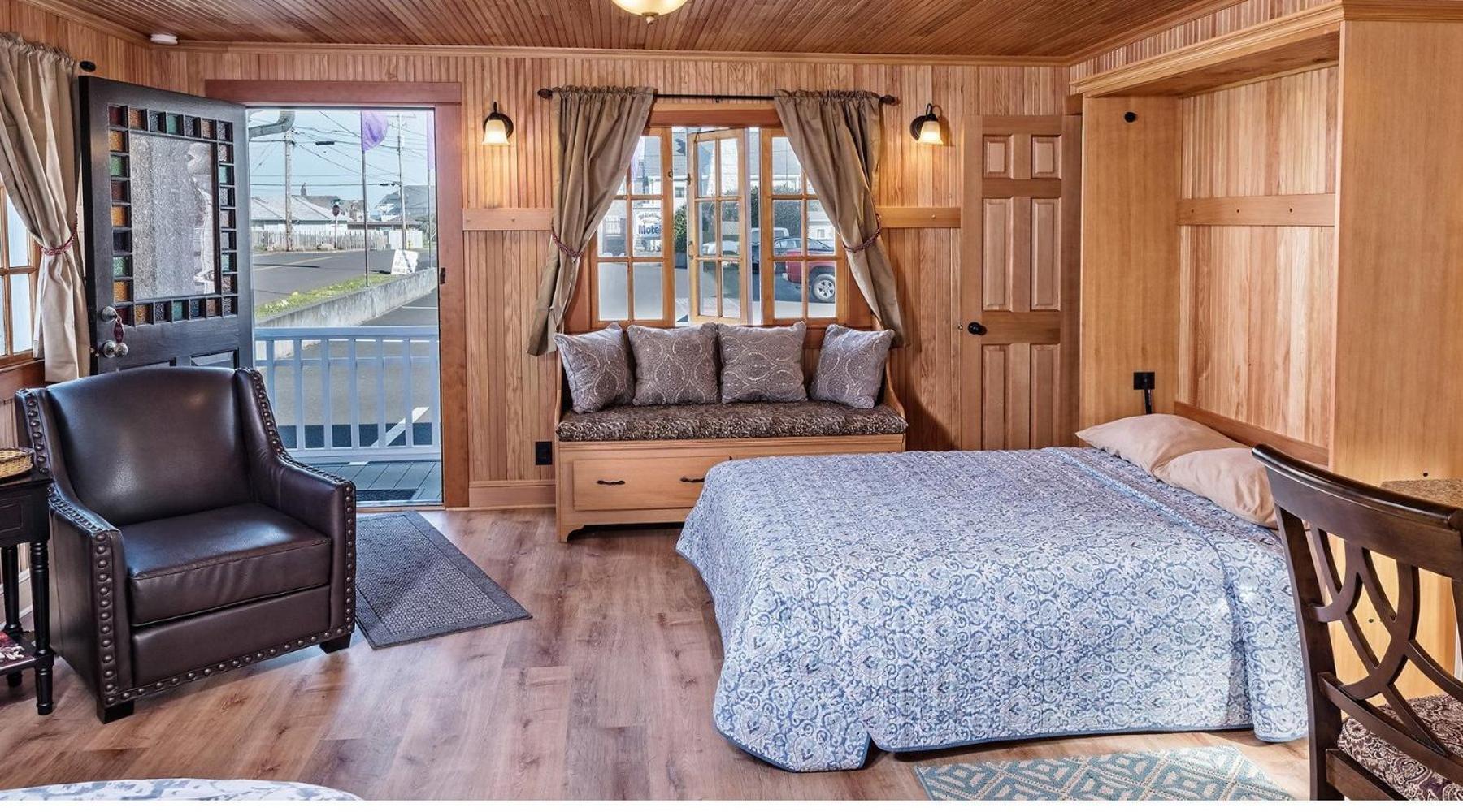 Whistling Winds Motel Lincoln City Buitenkant foto